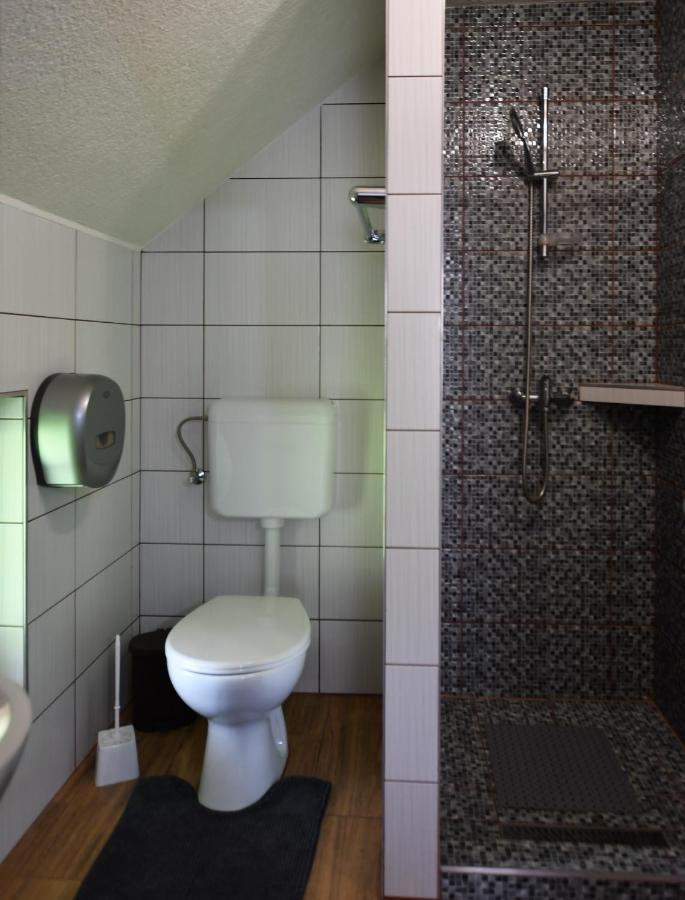 Dio Vendeghaz Hotel Praid Buitenkant foto