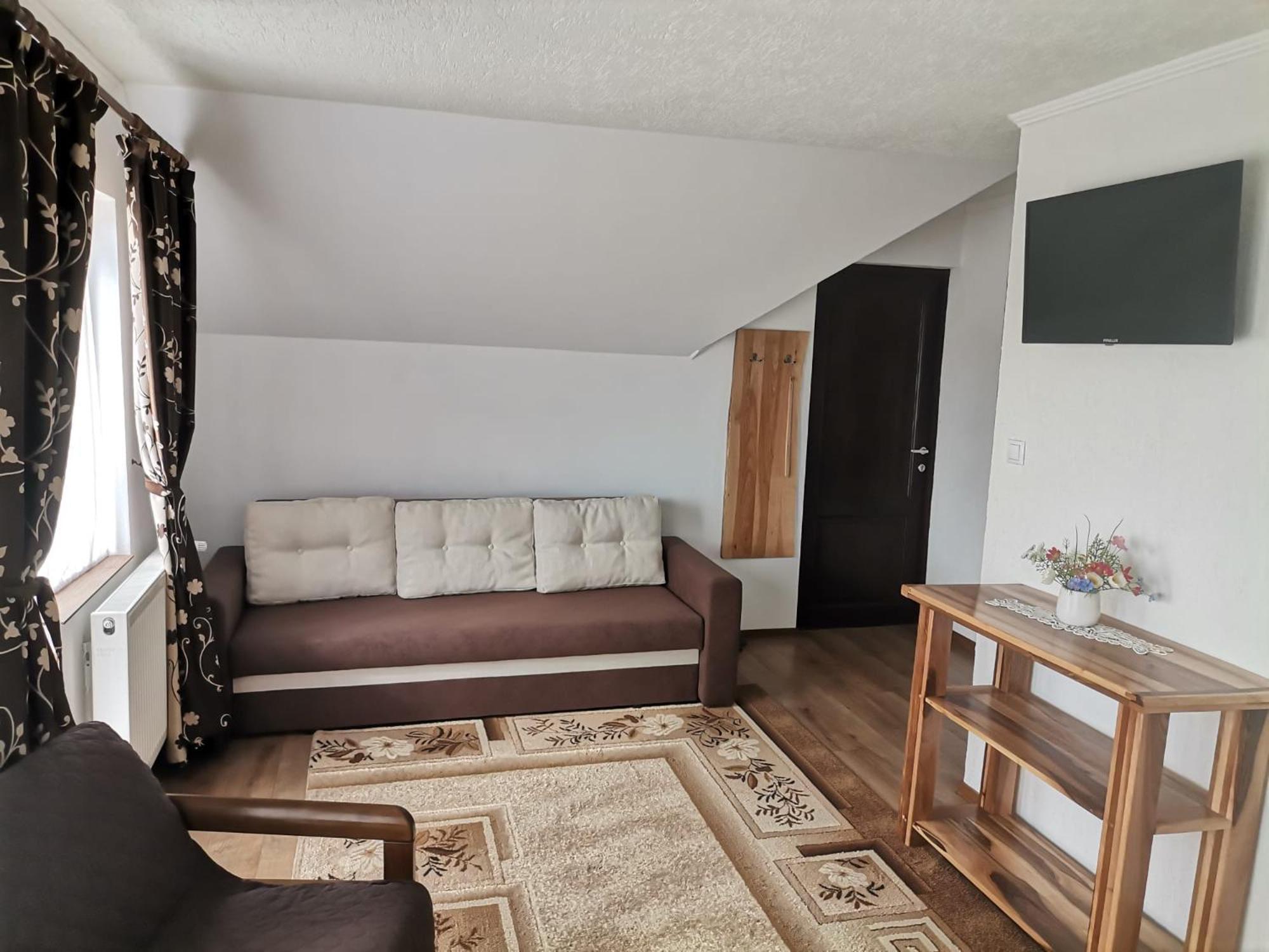 Dio Vendeghaz Hotel Praid Buitenkant foto